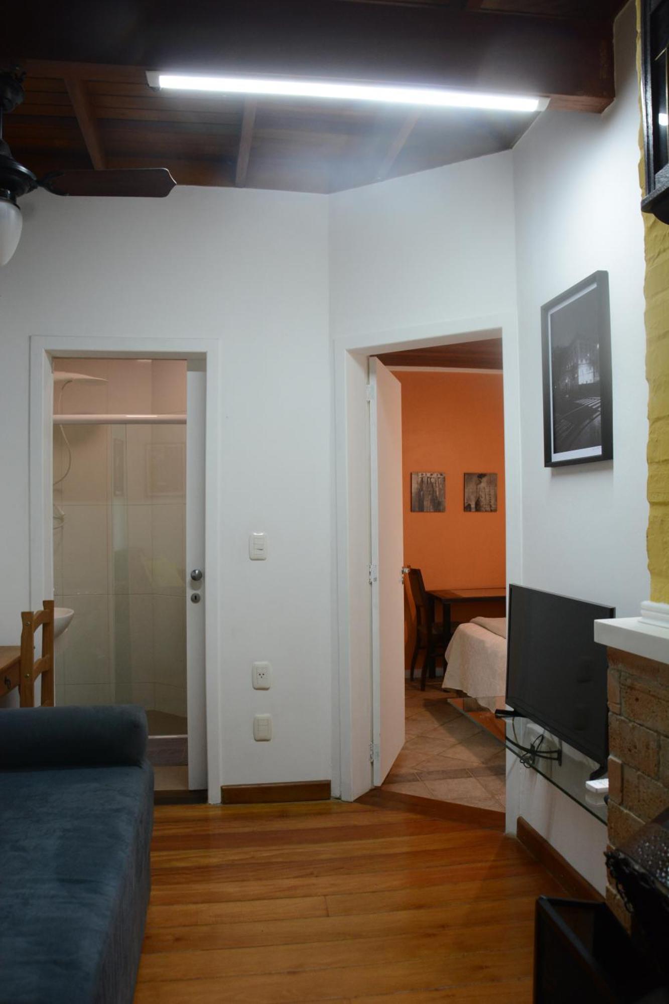 Apartamento Kami 阿雷格里港 外观 照片