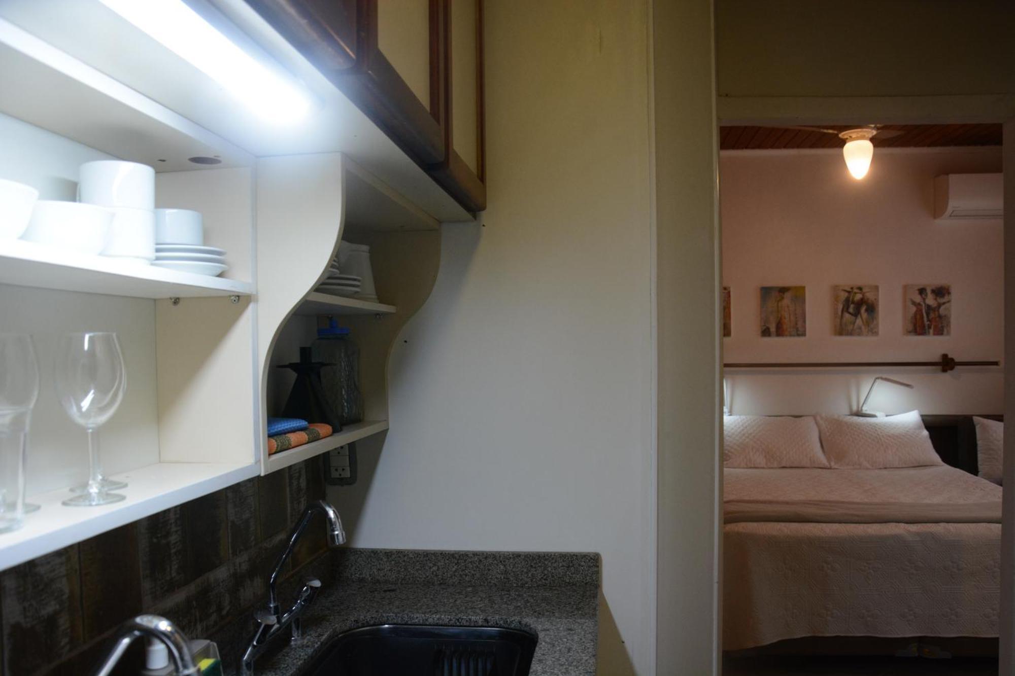 Apartamento Kami 阿雷格里港 外观 照片