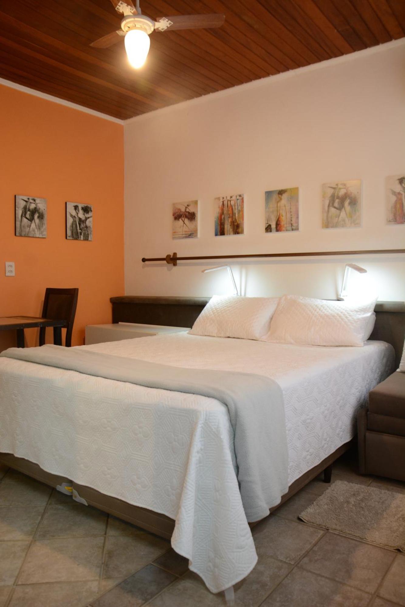 Apartamento Kami 阿雷格里港 外观 照片