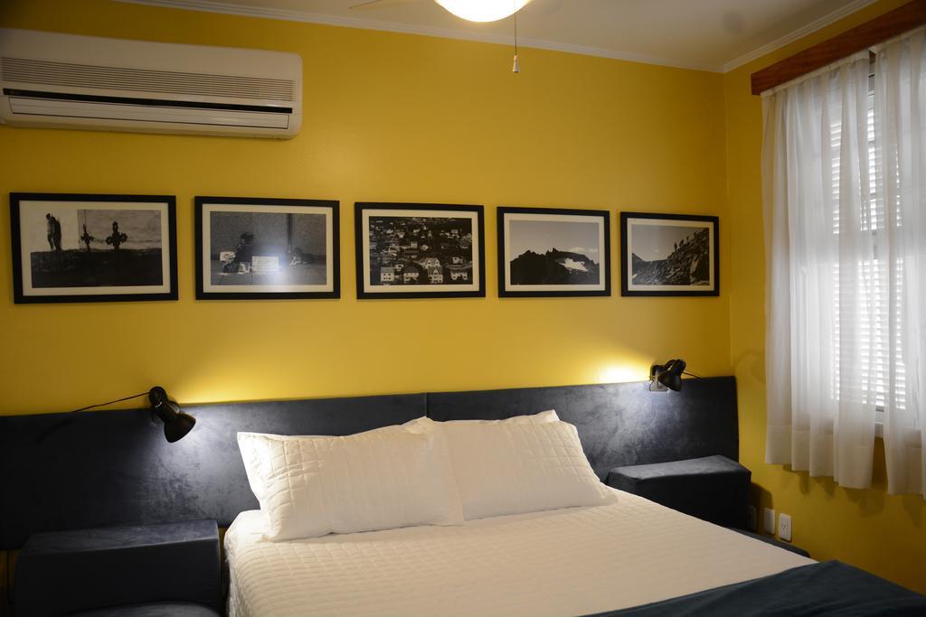 Apartamento Kami 阿雷格里港 外观 照片