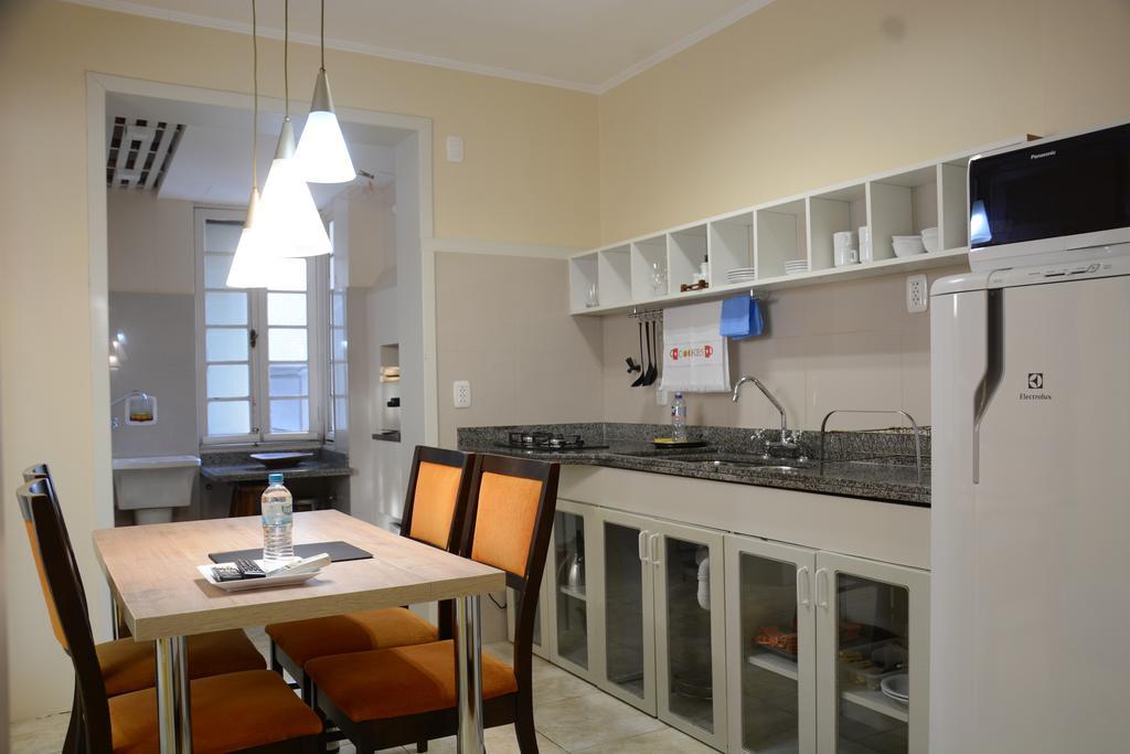 Apartamento Kami 阿雷格里港 外观 照片