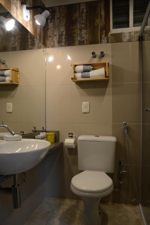 Apartamento Kami 阿雷格里港 外观 照片