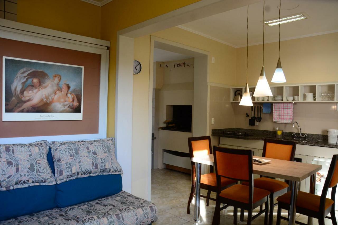 Apartamento Kami 阿雷格里港 外观 照片
